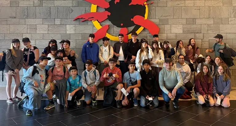 J&oacute;venes de Teguise participantes en el Teguise Camp 2026.