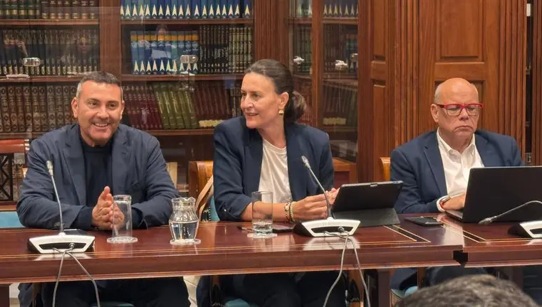 Oswaldo Betancort este jueves en el Parlamento auton&oacute;mico