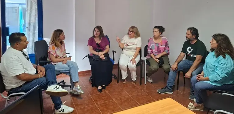 Reunión con vecinos de Costa Teguise.