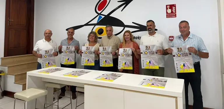 Presentaci&oacute;n de la supercopa Cabrera Medina.