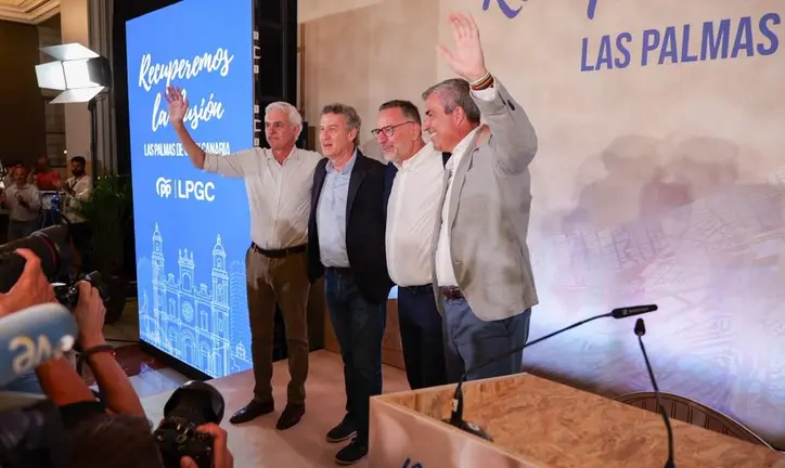 El presidente nacional del PP apoy&oacute; la presentaci&oacute;n de la candidatura.