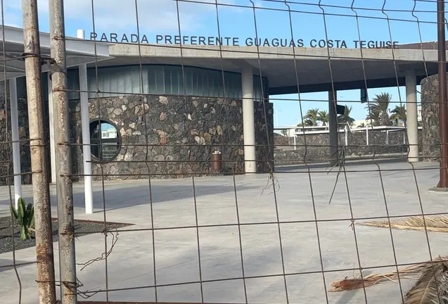 Parada preferente de Costa Teguise.