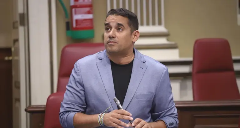 Yoné Caraballo en una intervención parlamentaria.