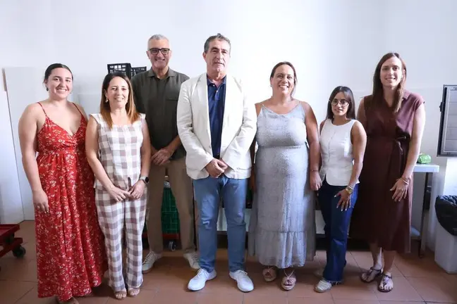 Visita de Francisco Candil y Marci Acu&ntilde;a a la Fundaci&oacute;n Flora Acoge