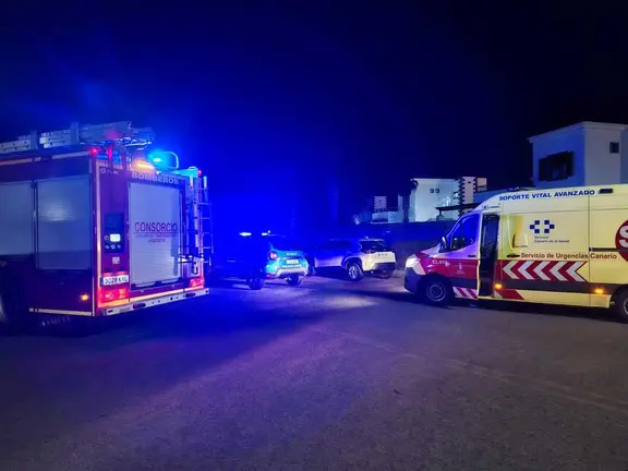 Bomberos del Consorcio junto a la zona.