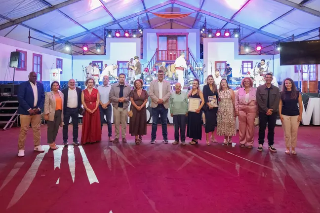 Homenaje a Abelardo Garc&iacute;a "El Tormento".