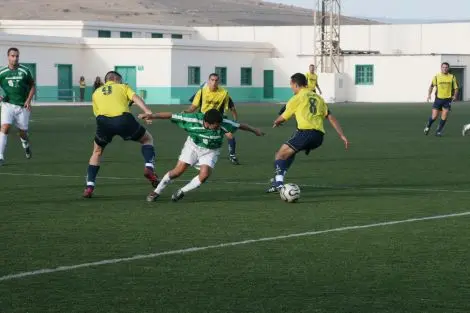 MÁS DE 72 EQUIPOS TOMARON PARTE EN ESTE TORNEO.
