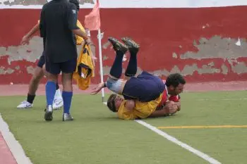 EL PÁJARA CREÓ MUCHO PELIGRO A BALÓN PARADO.