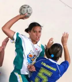 MAGDALENA VALIENTE FUE DECLARADA MEJOR JUGADORA DEL SECTOR.