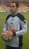 IVÁN GÓMEZ CON LA CAMISETA DE SU NUEVO CLUB.