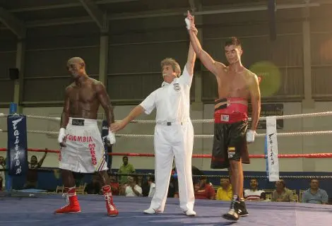 ALEXIS CALLERO FUE MUY SUPERIOR A SU RIVAL.