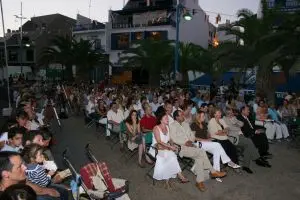 EL CD. TEGUISE SE MANTIENE FUERTE EN CASA.