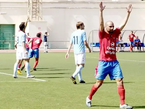 LOS ROJILLOS FESTEJARON LA VICTORIA POR TODO LO ALTO. 