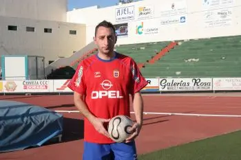 GÓMEZ LO HA PASADO MAL DURANTE SU LESIÓN. 