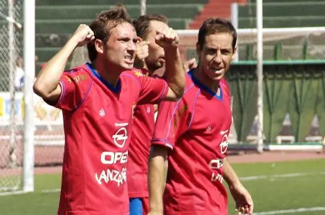 LOS ROJILLOS CELEBRARON POR TODO LO ALTO EL EMPATE.