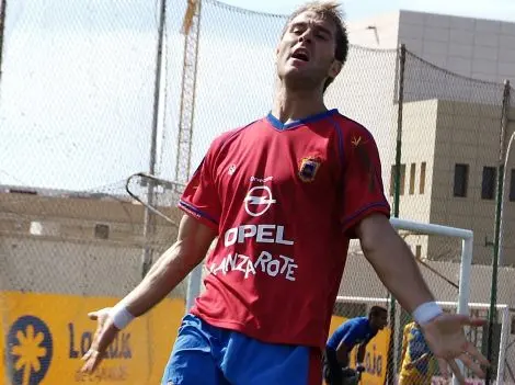 ANÍBAL ES UNO DE LOS FUTBOLISTAS QUE ESTÁ TOCADO.