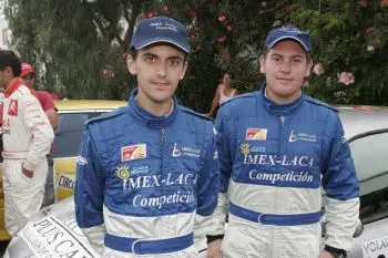 LA JOVEN PAREJA CANARIA TIENE DEPOSITADA MUCHAS ESPERANZAS. 