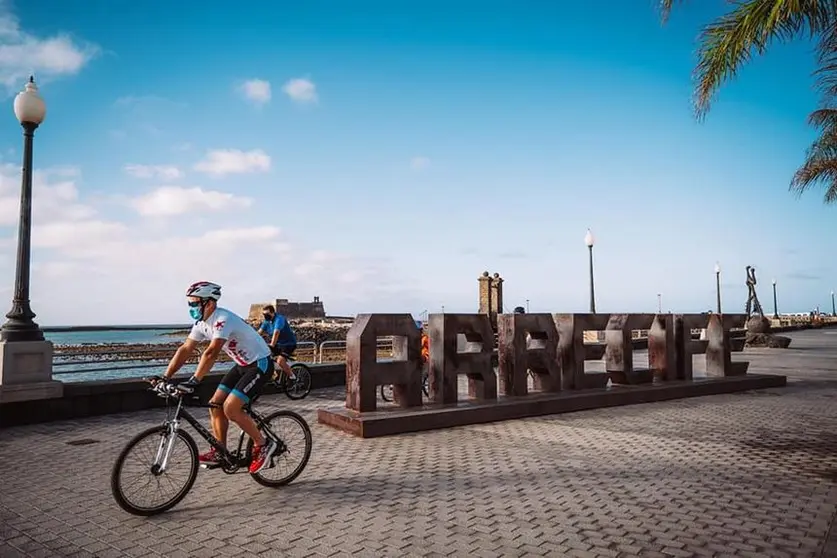 Marcha en bici por Arercife por la Semana Europea de la Movilidad.Salida desde el Puente de las Bolas