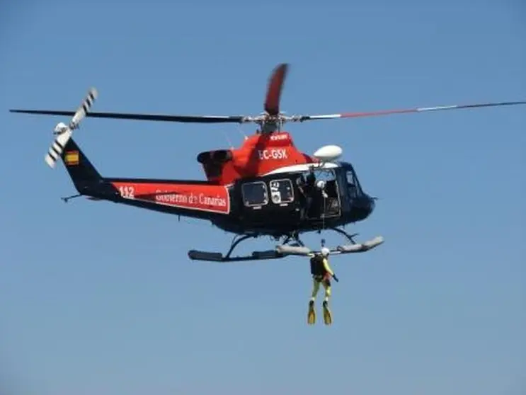 Helicóptero del GES.