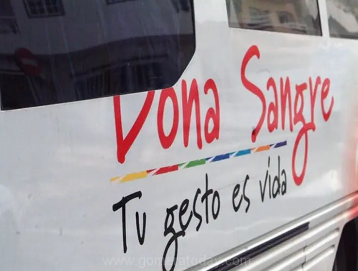 unidad-movil-dona-sangre