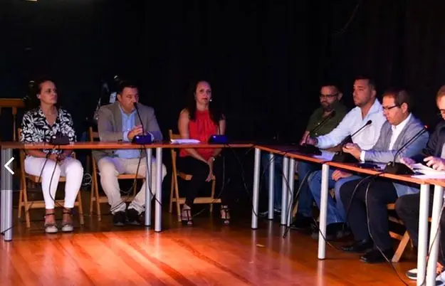 Imagen de la oposición de Tinajo en un pleno municipal.
