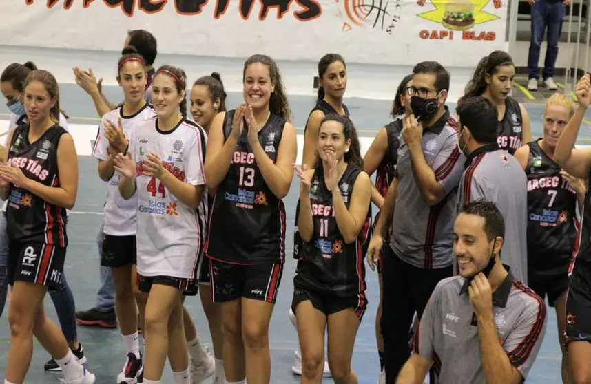 La felicidad del equipo se reflejó tras el encuentro.