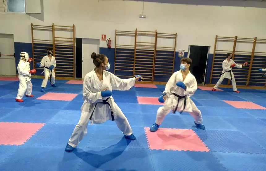 karate suhari (1)