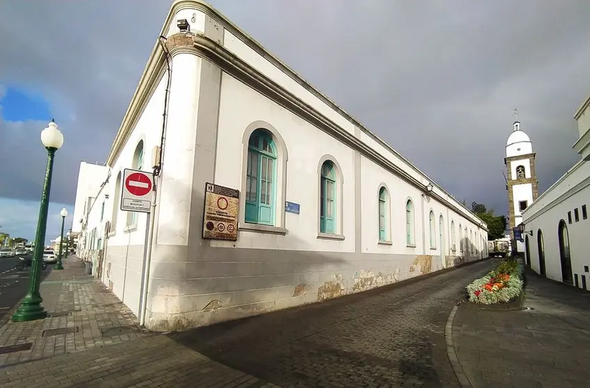 Antiguo Hospital Dolores alberga actualmente la Oficina Técnica del Ayuntamiento de Arrecife y su fachada será rehabilitada