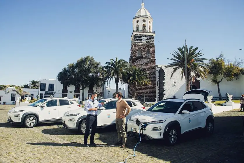 COCHES ELEìCTRICOS TEGUISE 1