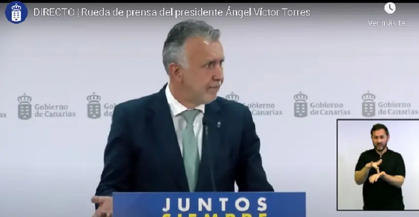 Imagen de la comparecencia de este lunes por la tarde del presidente del Gobierno canario. 