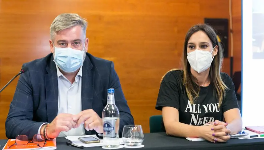 Jorge González y Nira Fierro (foto)