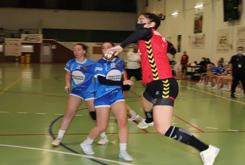 BALONMANO. ZONZAMAS - CARBALLAL (3)