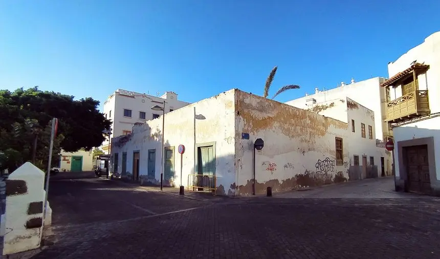 El Ayuntamiento de Arrecife otorga licencia para restaurar este inmueble que abrirá como restaurante junto a la iglesia de San Ginés