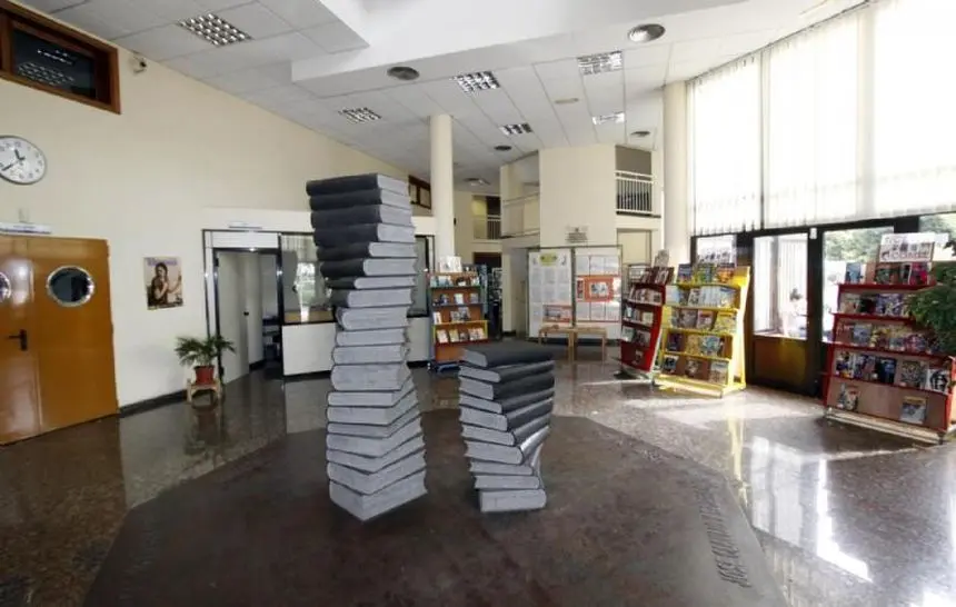 Interior de la Biblioteca Insular de Lanzarote