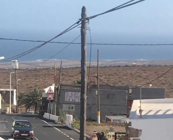 Cableado aéreo en Güime