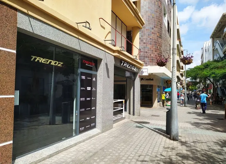 Empresa instalada en la Calle Real y abierta el pasado 2020, tras la alarma por la pandemia. Anteriormente en este local existía una sucursal  bancaria