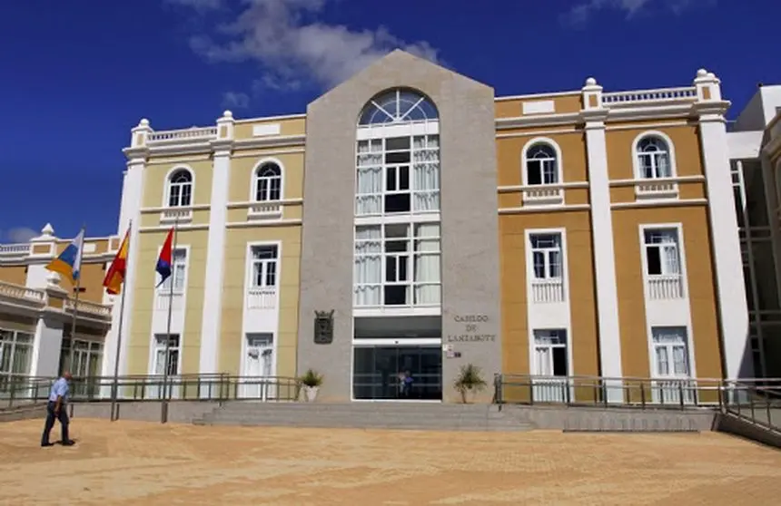 Fachada del Cabildo de Lanzarote.