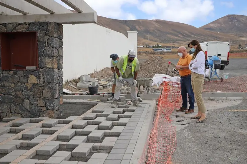 Obras marquesinas guaguas (4)