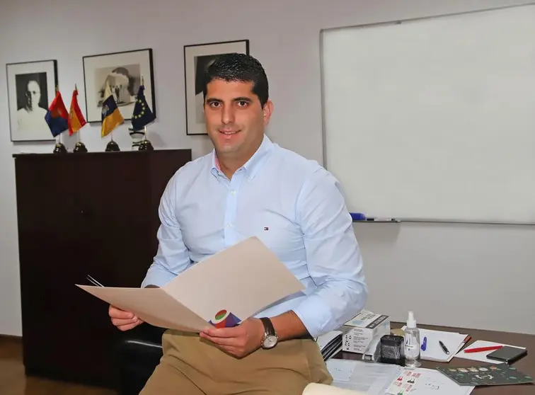 Benjamin Perdomo, Consejero de los CACT