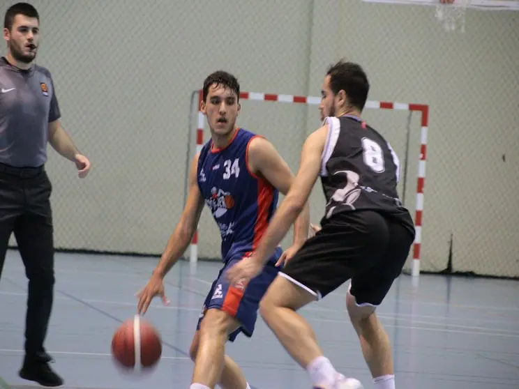 BALONCESTO. BASKET TARA - CONEJERO (1)