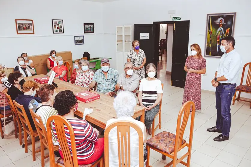 MAYORES EN TELECLUB DE TAO (TEGUISE)