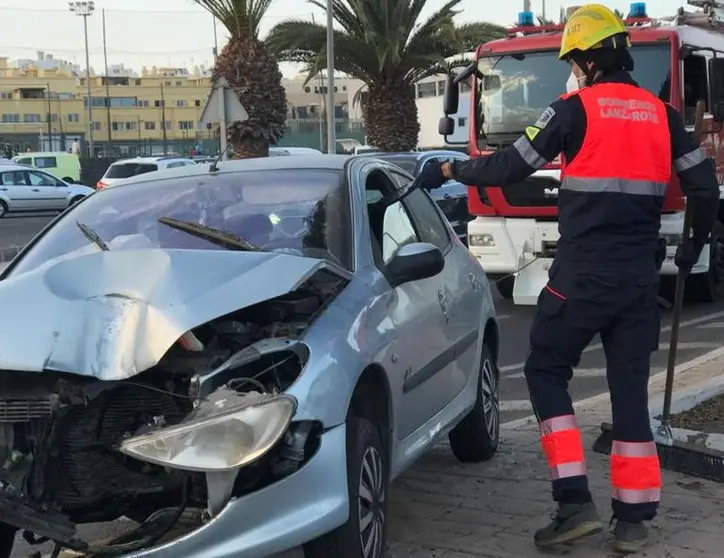 Imagen de cómo quedó el coche