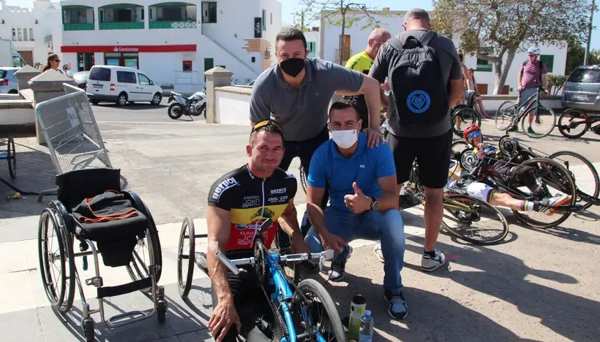 representates de Yaiza con Jonas Van De Steene