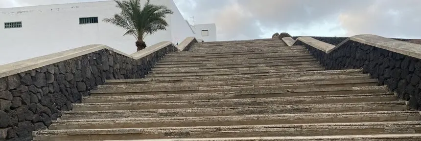 LOS PINOS DE TITERROY ESCALERA - JULIO 2021