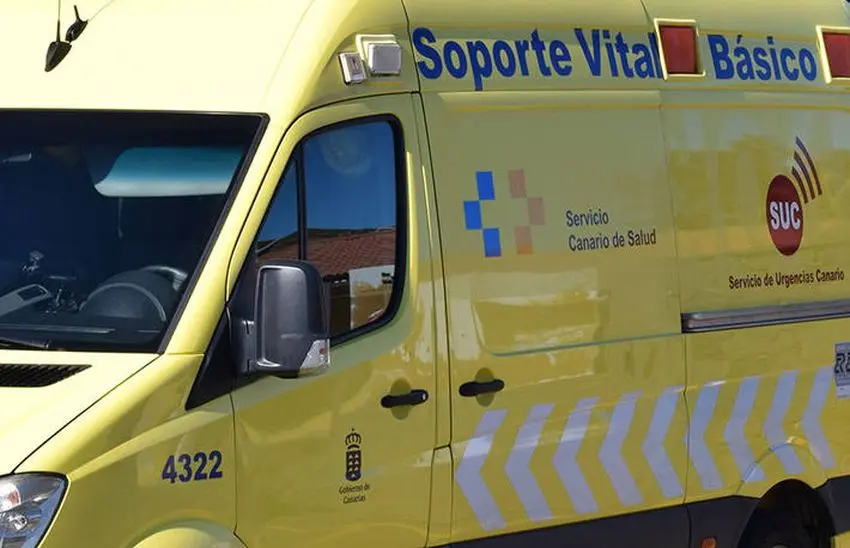 Ambulancia del Servicio Canario de Salud.