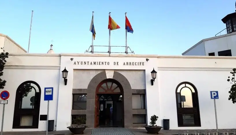 Fachada del Ayuntamiento de Arrecife.