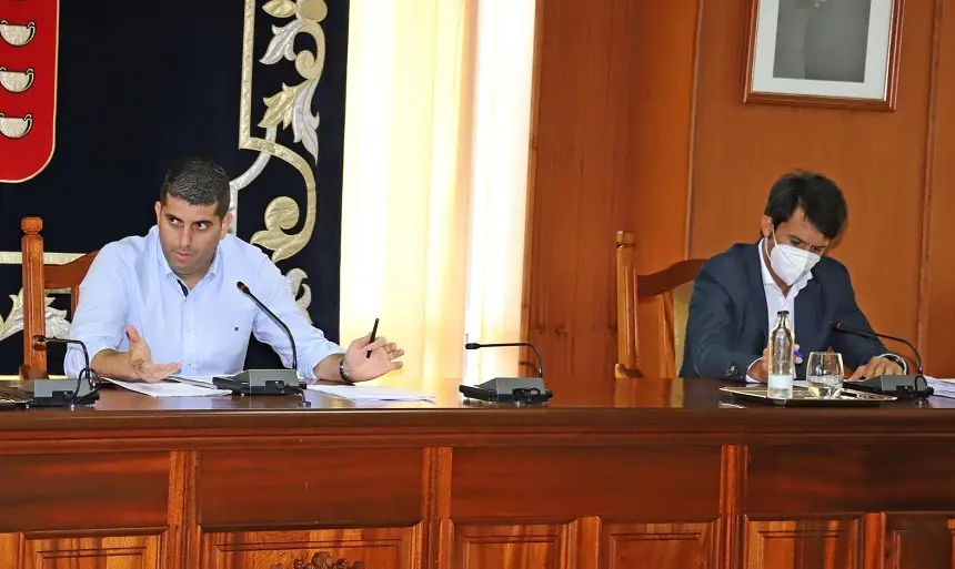 Imagen de la reunión del Consejo de Administración celebrada este jueves en el Cabildo.