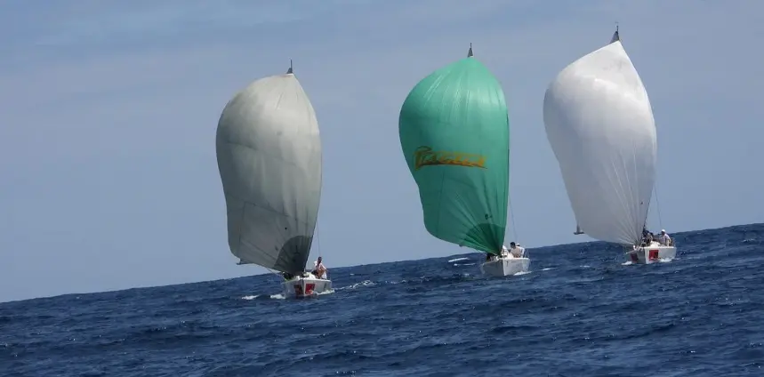 Veleros participando durante la realización del Campeonato de Canaria de la clase J80.