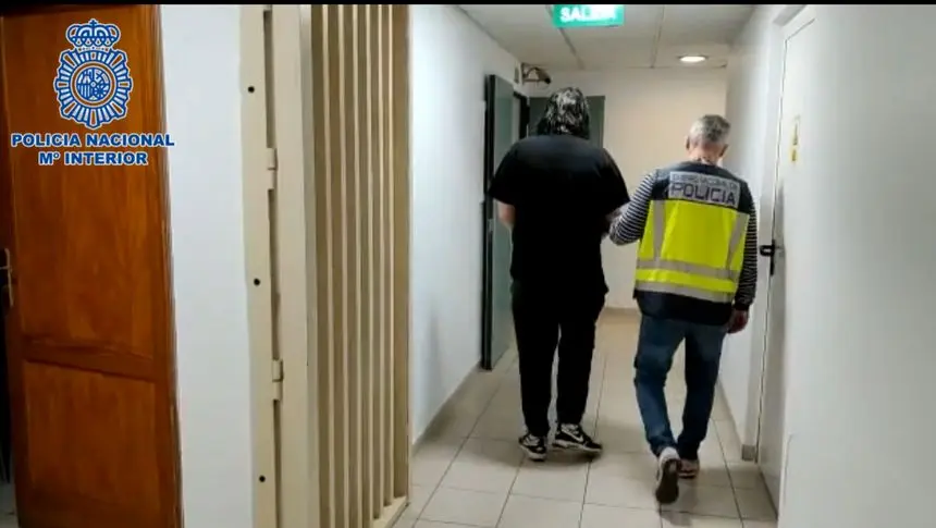 Imagen de uno de los detenidos en por la Policía Nacional.