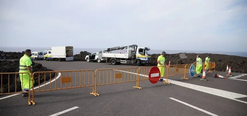 Zona de la carretera de Los Hervideros donde se están realizando las obras.